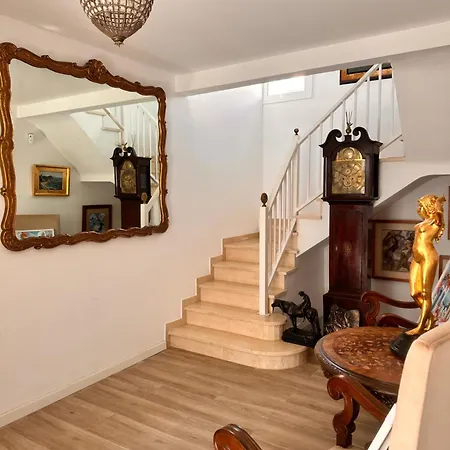 Bed & Breakfast Iri N3 Con Un Bano Compartido Y Balcon 3*